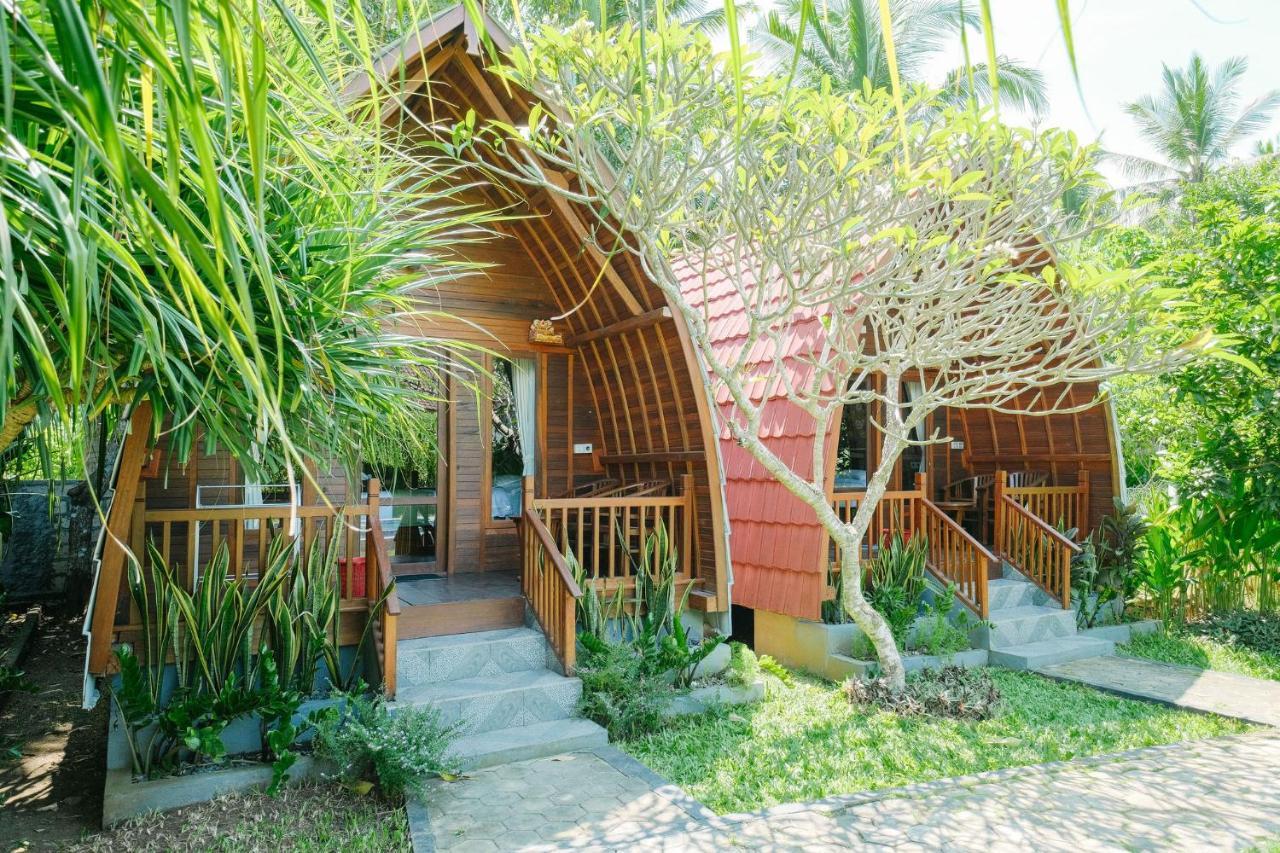 Adi Bungalow Nusa Penida Redpartner Ped Buitenkant foto