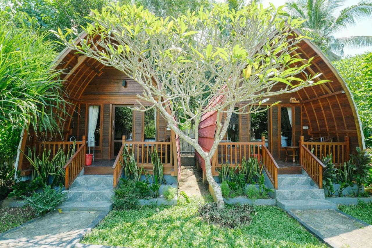 Adi Bungalow Nusa Penida Redpartner Ped Buitenkant foto