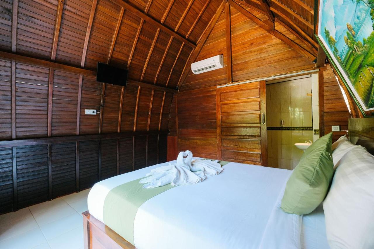 Adi Bungalow Nusa Penida Redpartner Ped Buitenkant foto